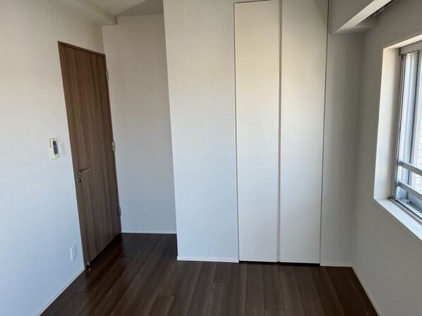 メゾンカルム本郷の物件内観写真